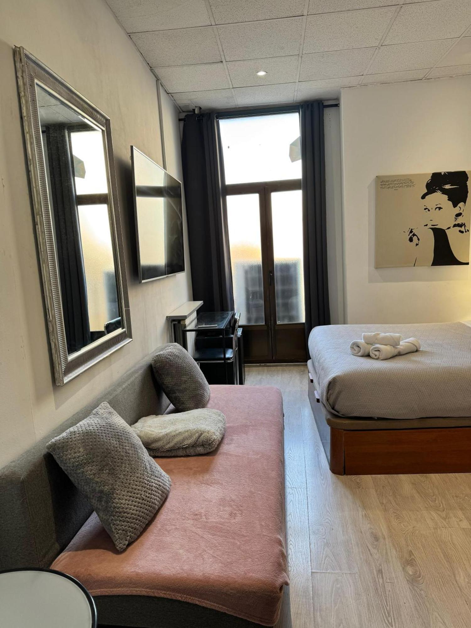 Opera Lux Hotel Madrid Eksteriør billede